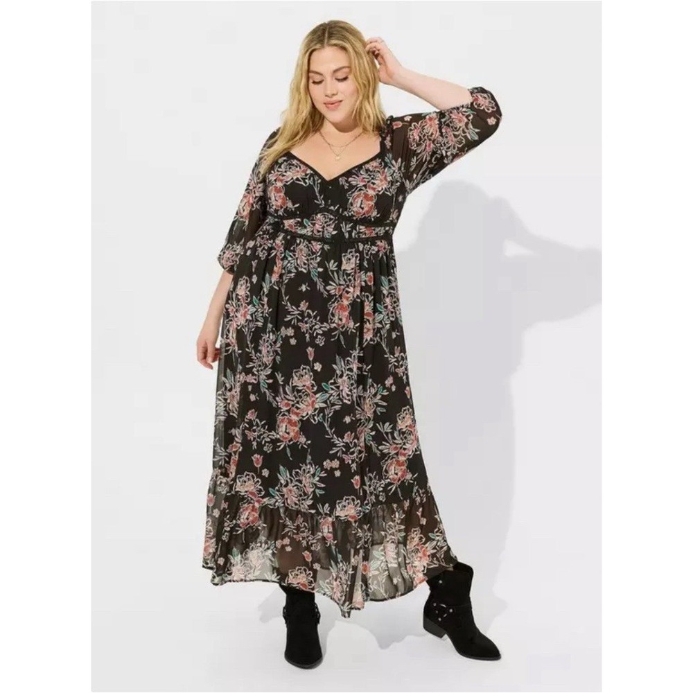 NWT TORRID Maxi Dress 4 4X Black Floral Chiffon Shirred Bodice A-Line 3/4 Sleeve